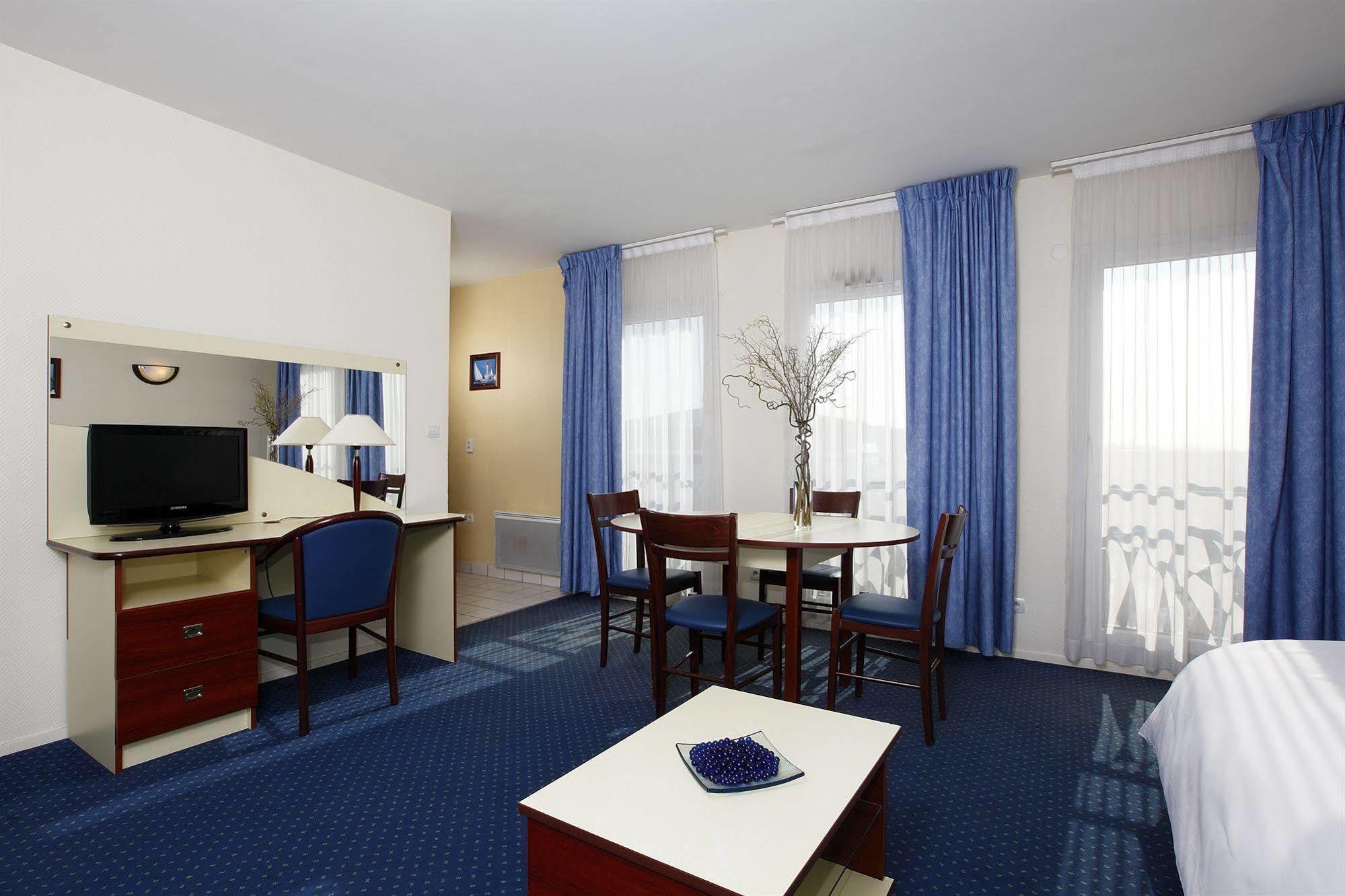 Appart'City Pontoise Cergy-Le-Haut Luaran gambar